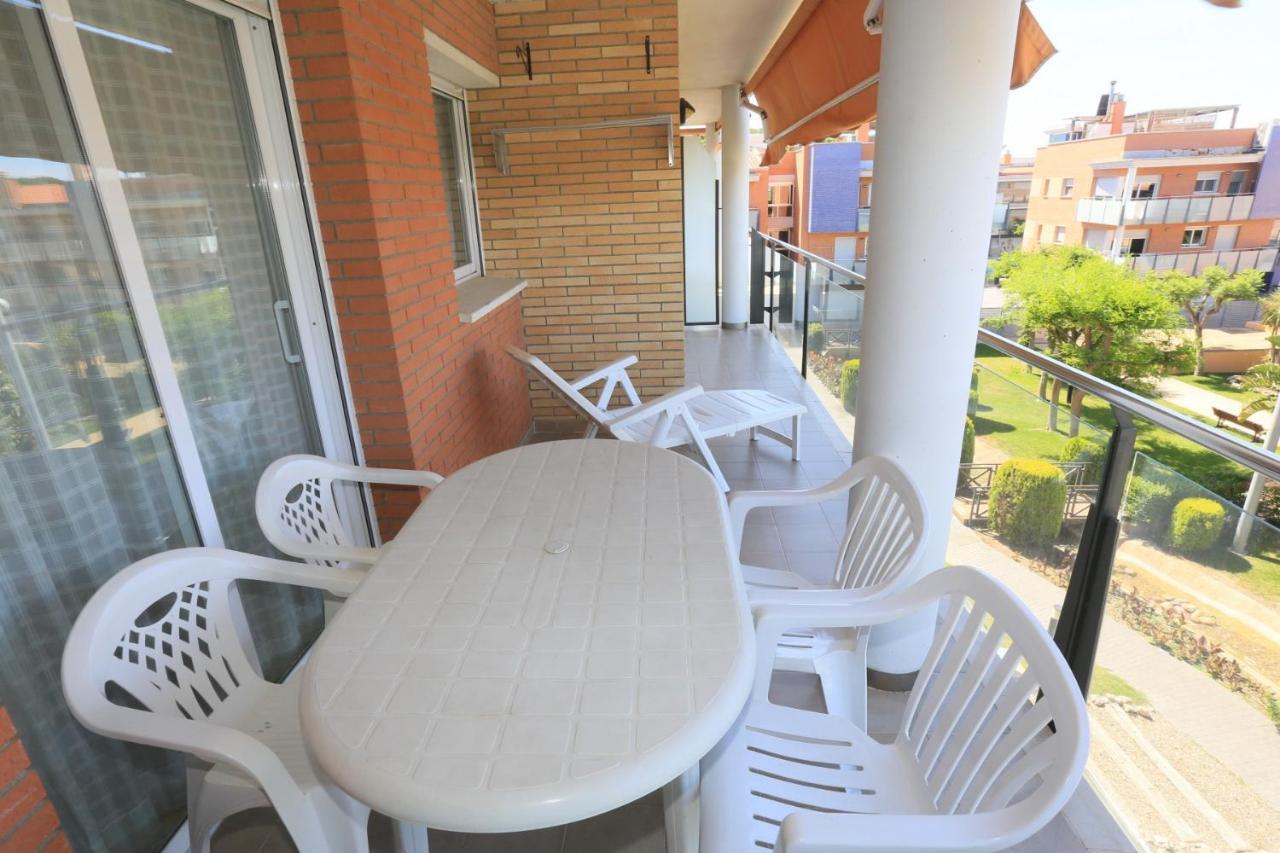 Port Marino Litoral Costa Dorada - Only Families Apartment Cambrils Bagian luar foto